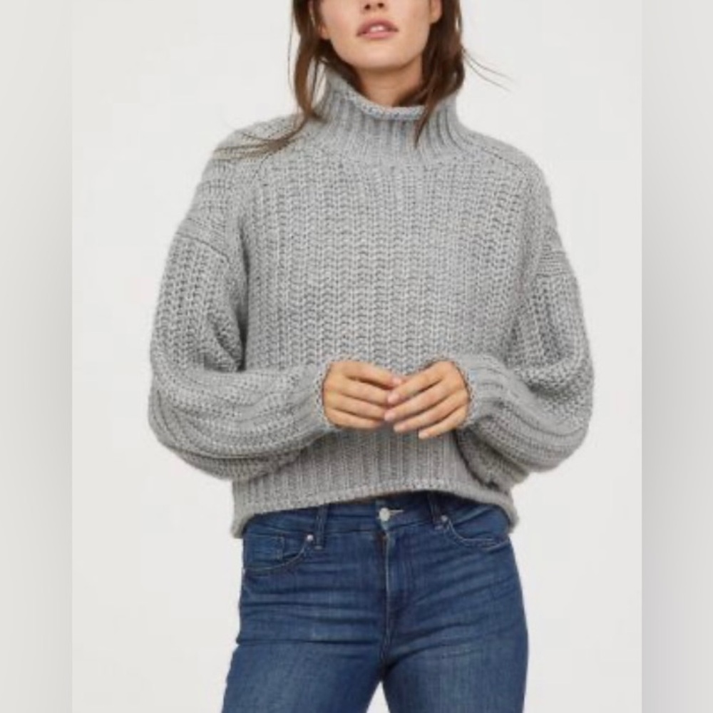H&M Sweater
